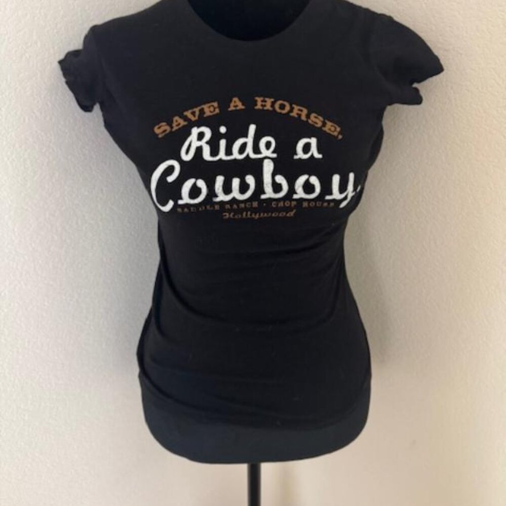 Saddle Ranch Chop House “Save a Horse, Ride a Cowboy” Tee | Women’s Small